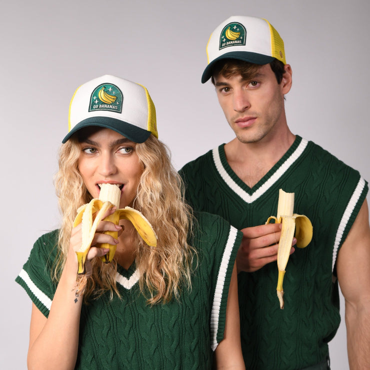 sand and camels cap, go bananans, Couple eating bananas